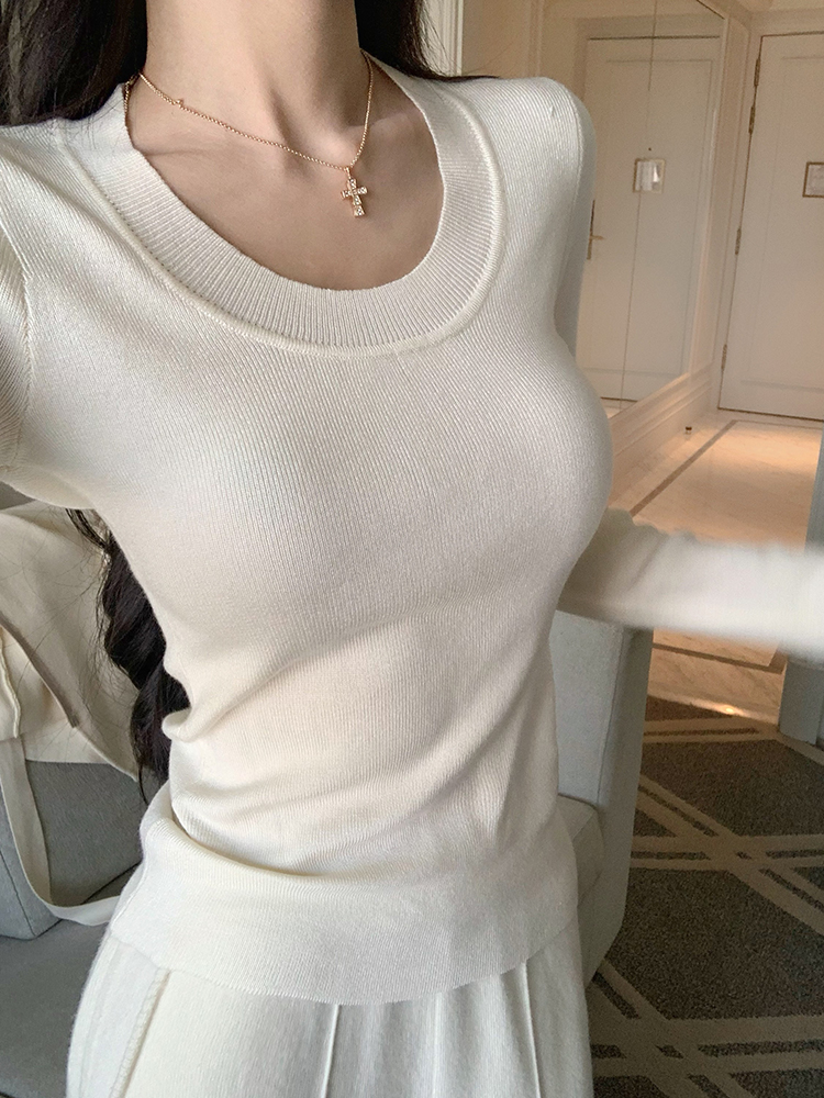 2025 Autumn Long Sleeve U-Neck Pullover Top - Trendy Base Shirt for Women, Perfect for Casual Layering