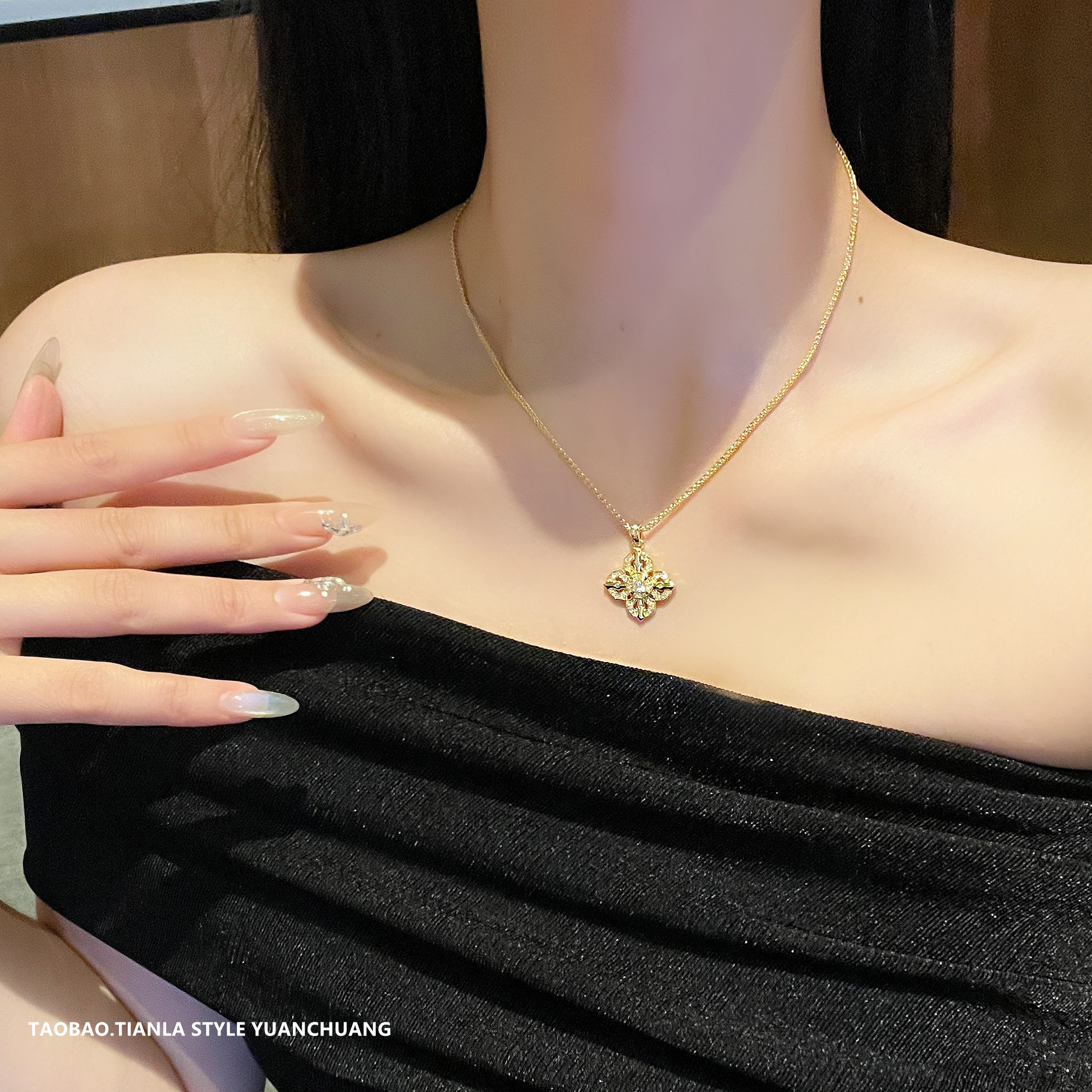 2025 Cross Clover Necklace for Women - Light Luxury Elegant Collarbone Chain, High-End Versatile Accessory
