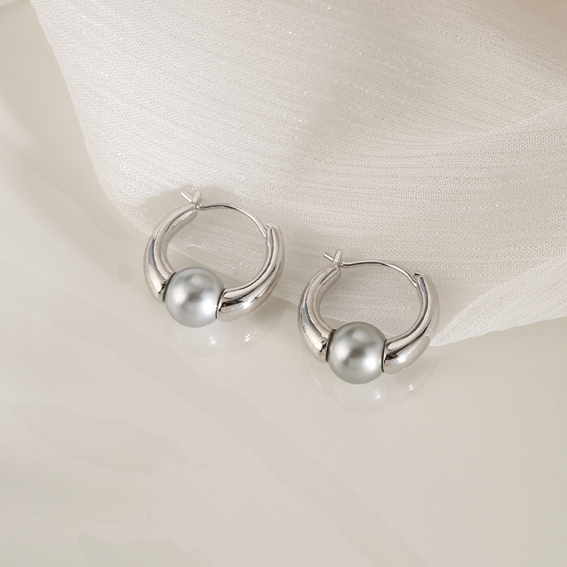 2025 Fashion Pearl Hoop Earrings for Women, Simple Versatile Ear Clips, French High-End Quality, Elegant Style 2025 Fashion Pearl Hoop Earrings for Women, Simple Versatile Ear Clips, French High-End Quality, Elegant Style