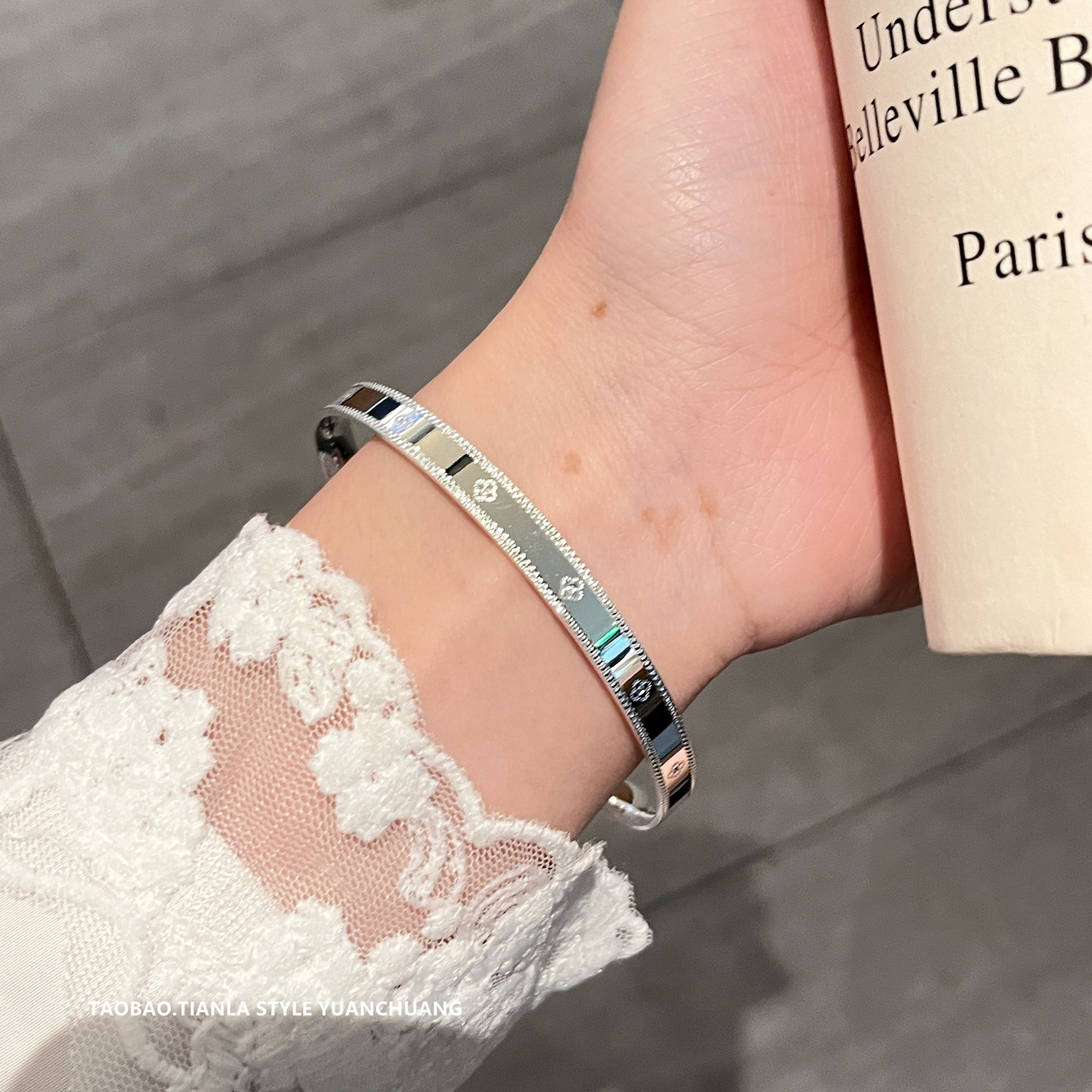 2025 New Style Pure Silver Kaleidoscope Bracelet for Women - Light Luxury Exquisite Hand Jewelry, Versatile High-End Accessories