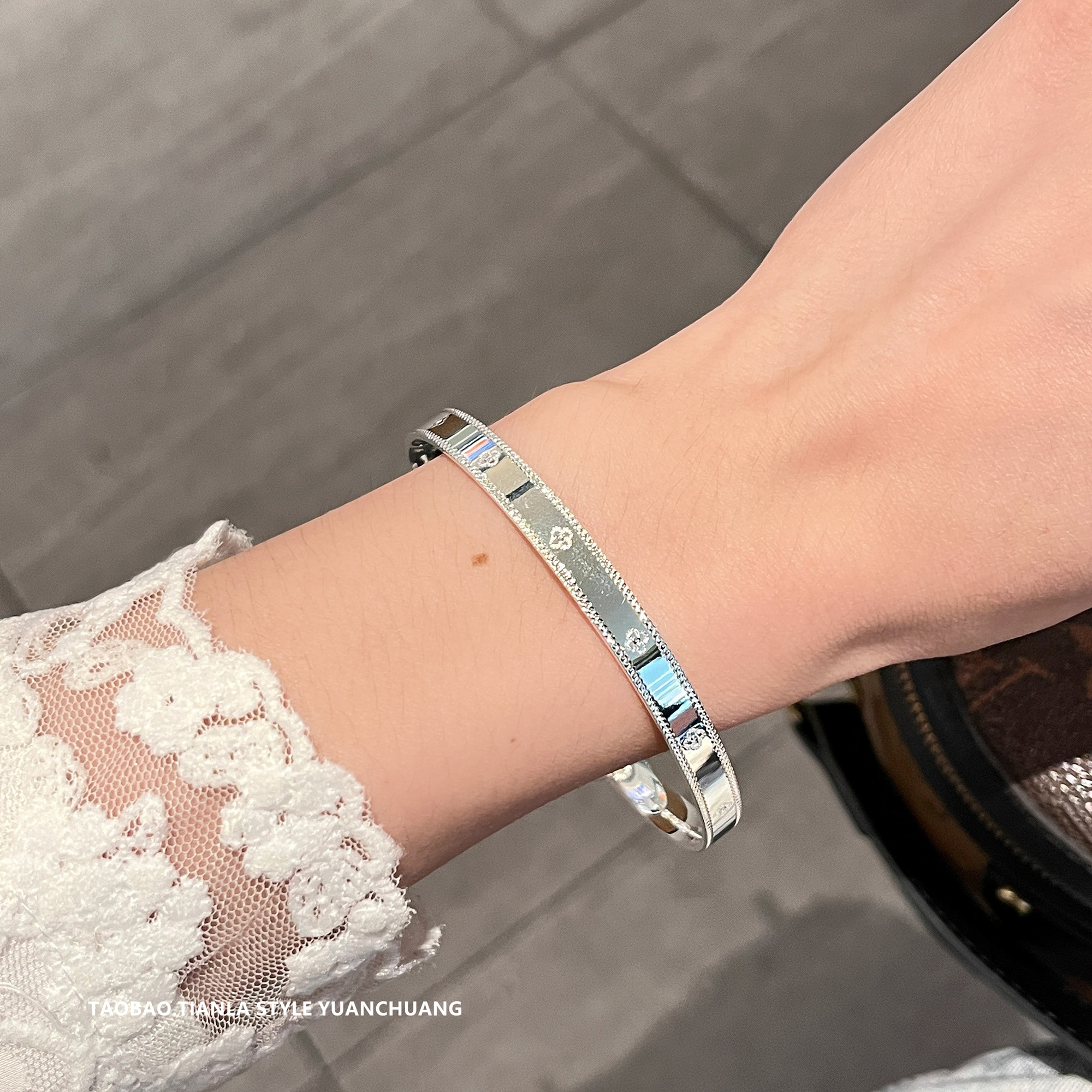 2025 New Style Pure Silver Kaleidoscope Bracelet for Women - Light Luxury Exquisite Hand Jewelry, Versatile High-End Accessories 2025 New Style Pure Silver Kaleidoscope Bracelet for Women - Light Luxury Exquisite Hand Jewelry, Versatile High-End Accessories