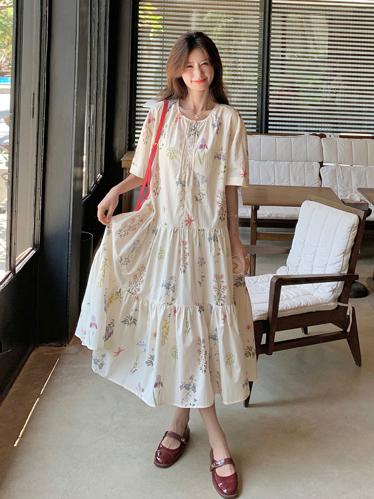 2025 Summer Forest Style Loose Floral Dress for Women - Youthful Mid-Length A-Line Skirt Trend 2025 Summer Forest Style Loose Floral Dress for Women - Youthful Mid-Length A-Line Skirt Trend