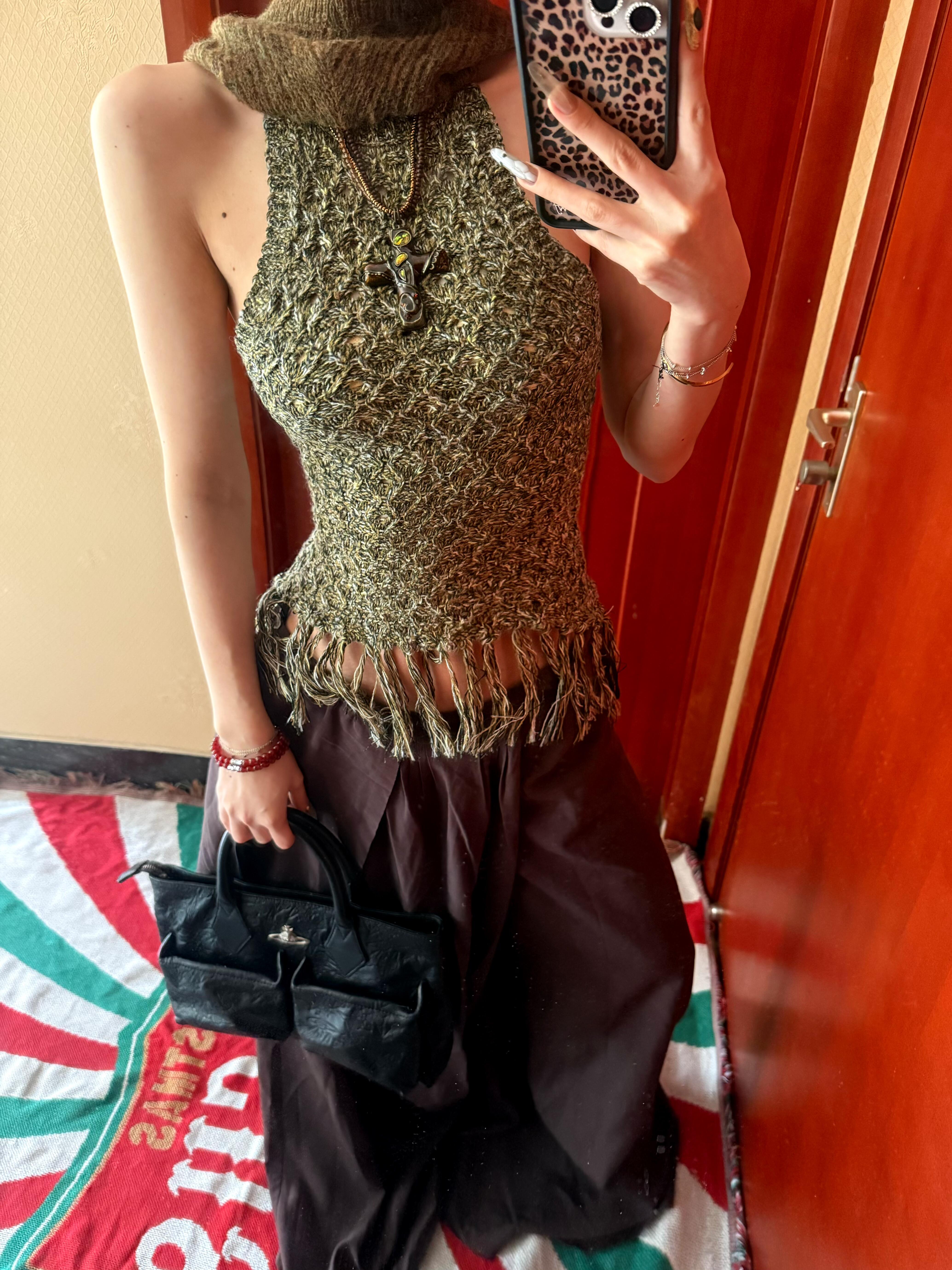 2025 Summer Retro Spicy Girl Backless Woven Vest with Tassel Neck, Slim-Fit Sleeveless Top for Women