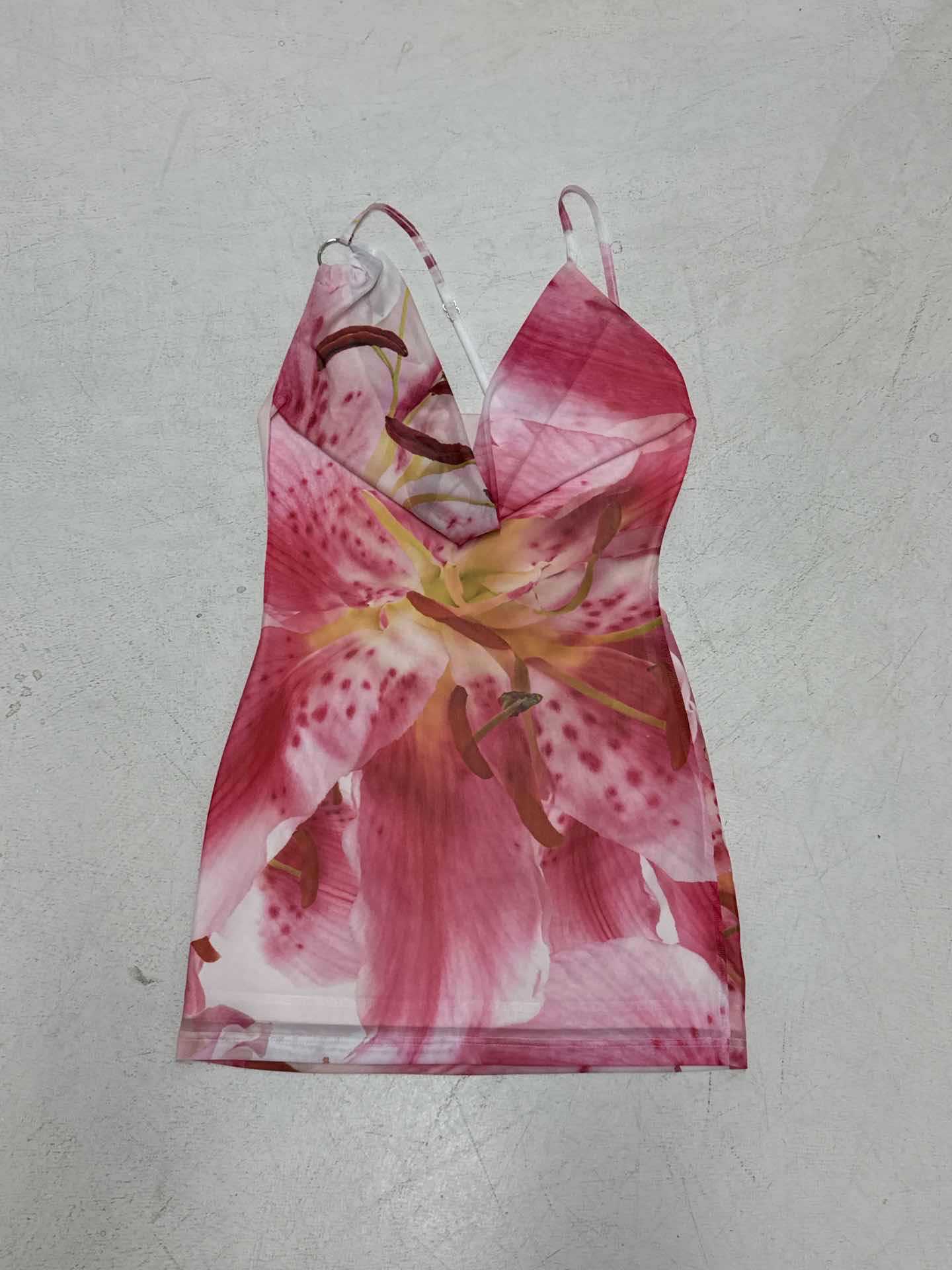 2025 Summer Vacation Floral Print Mini Dress - Sexy Ruffled Off-Shoulder Asymmetrical Design with Crossbody Round Ring Detail 2025 Summer Vacation Floral Print Mini Dress - Sexy Ruffled Off-Shoulder Asymmetrical Design with Crossbody Round Ring Detail