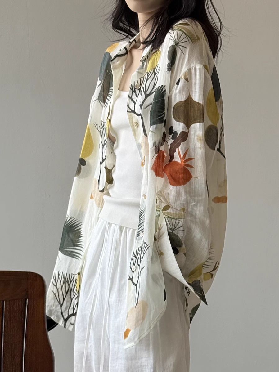 2025 Summer Women's French Floral Long Sleeve Shirt - High-End Printed Sun Protection Blouse for Holiday Style 2025 Summer Women's French Floral Long Sleeve Shirt - High-End Printed Sun Protection Blouse for Holiday Style