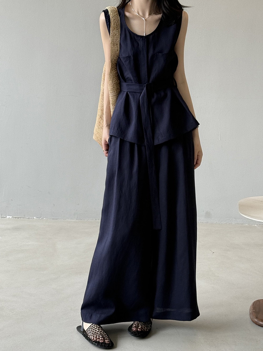 2025 Summer Women's Old Money Wind Silk Linen Tank Top & Casual Wide Leg Pants Two-Piece Set - Chic Vintage Style 2025 Summer Women's Old Money Wind Silk Linen Tank Top & Casual Wide Leg Pants Two-Piece Set - Chic Vintage Style