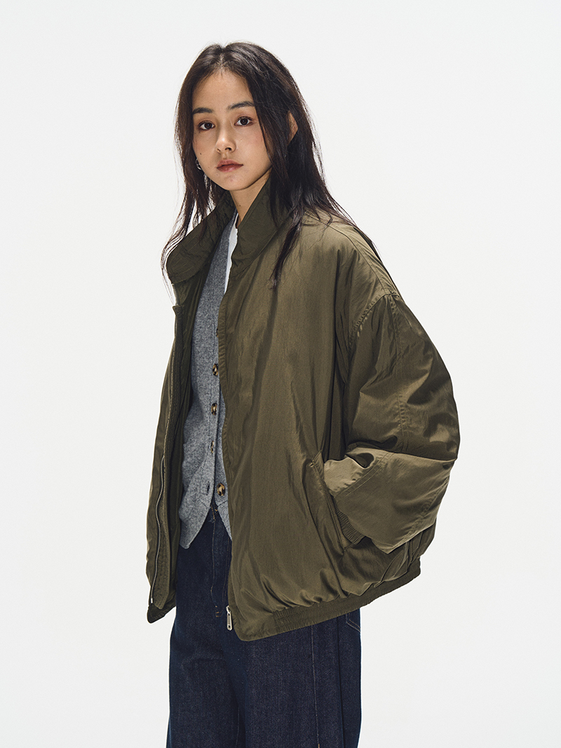 2025 Women's Oversized Military Green Pilot Down Jacket – Trendy American-Style Puffer Coat 2025 Women's Oversized Military Green Pilot Down Jacket – Trendy American-Style Puffer Coat