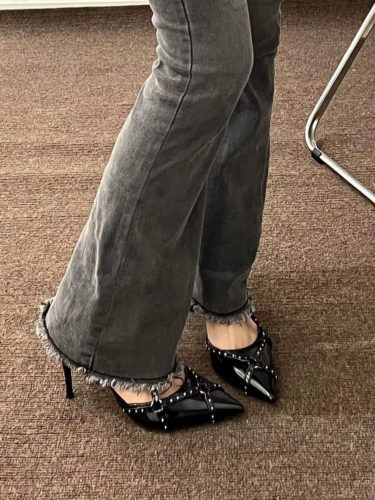 2025 Women's Pointed Toe Rivet High Heels - Retro Punk Style Sandals with Single Strap and Thin Heels 2025 Women's Pointed Toe Rivet High Heels - Retro Punk Style Sandals with Single Strap and Thin Heels