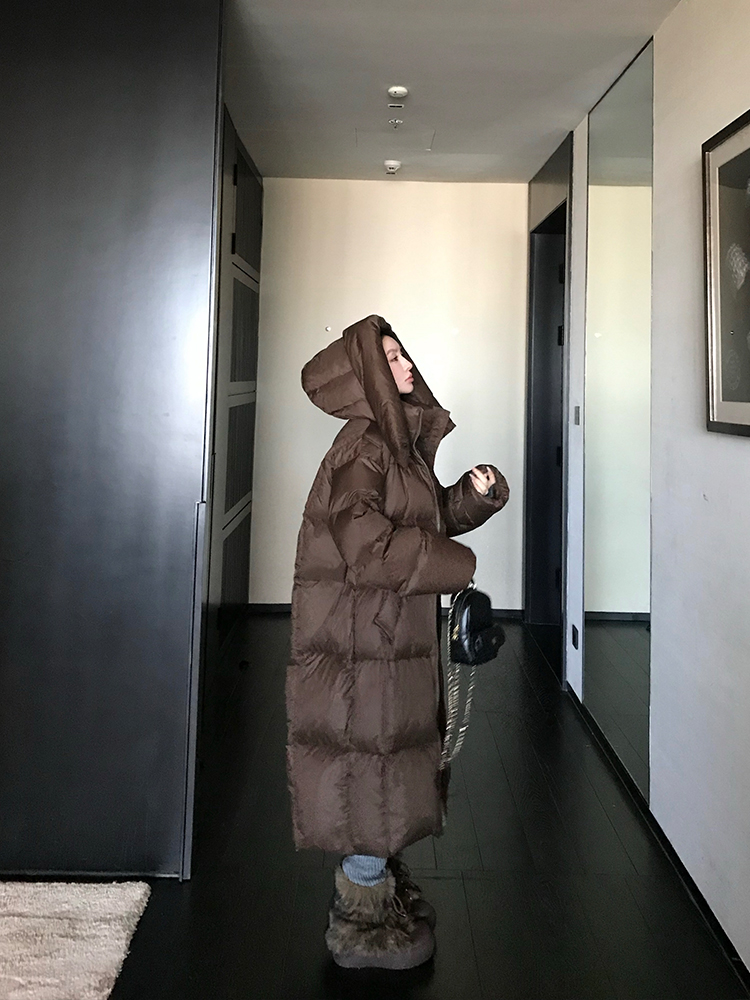 90% White Duck Down Cloud Zero Pressure Hooded Long Knee-Length Winter Down Jacket for Women 90% White Duck Down Cloud Zero Pressure Hooded Long Knee-Length Winter Down Jacket for Women