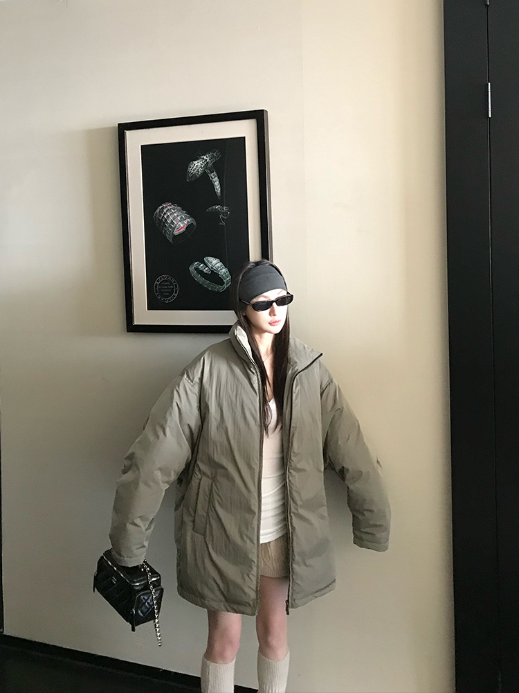 90s Style White Duck Down Mid-Length Loose Stand Collar Jacket for Weekend Wear