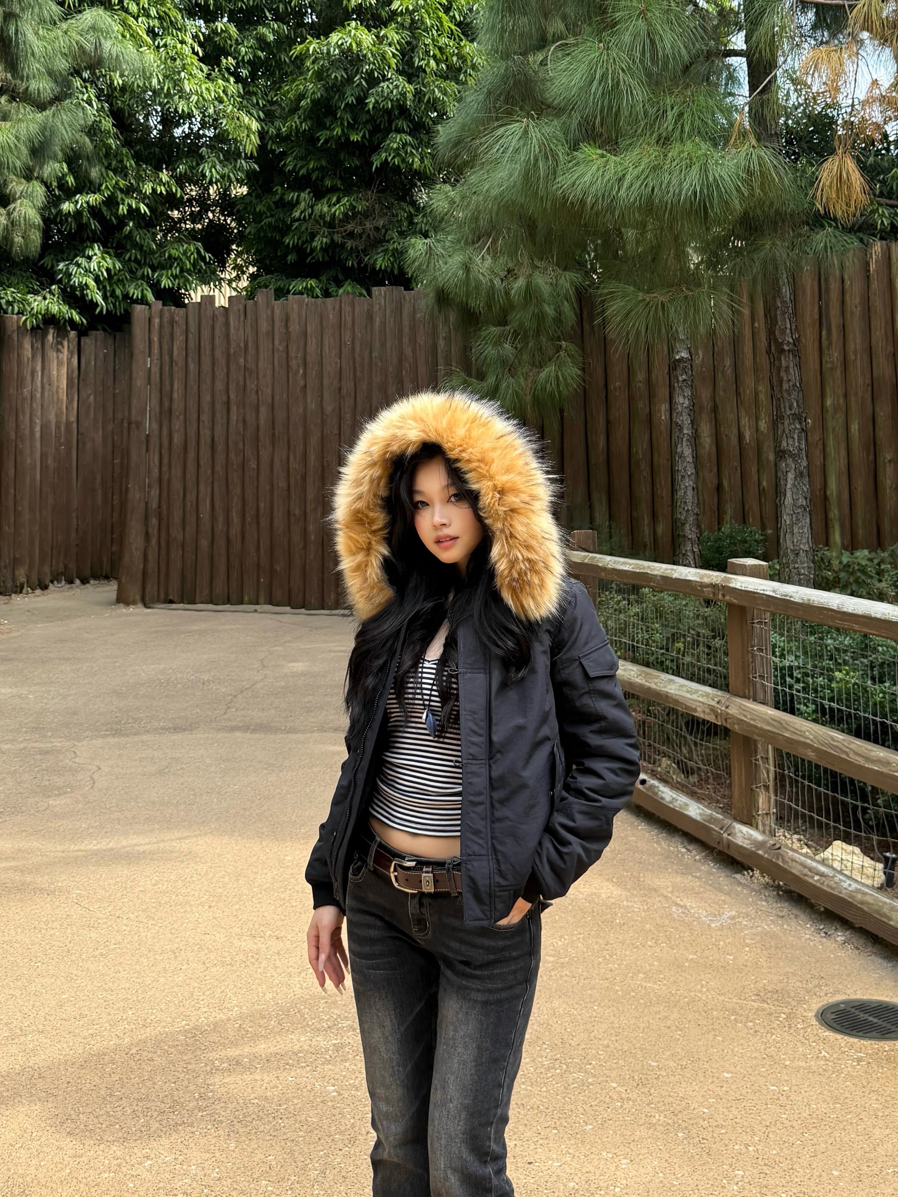 90s Vintage Two-Color Fur Collar Fitted Cotton Coat for Women - Retro Movie Style Outerwear