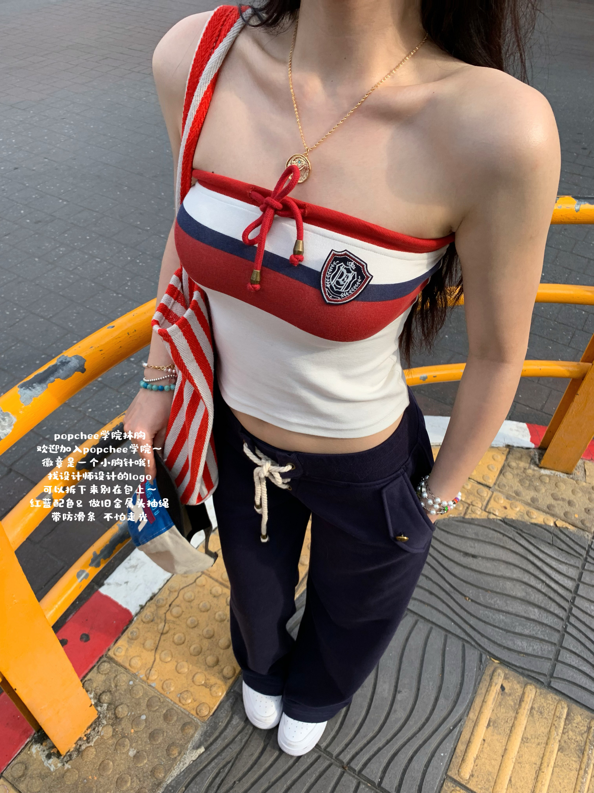 Academy Strapless Dress in Vintage Blue and Red Color Scheme with Brooch - Perfect for Photos, Y2K Style