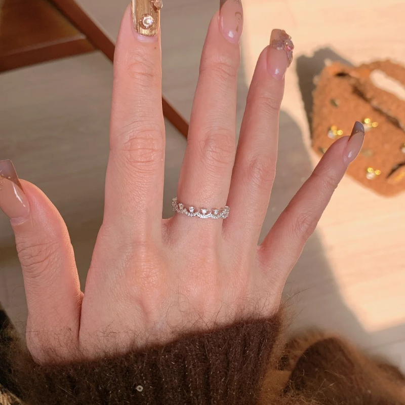 Adjustable Lace Hollow Five-Petal Flower Ring for Women - Japanese & Korean Style, Simple Versatile Design, Sweet Niche Jewelry