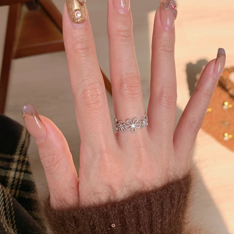 Adjustable Lace Hollow Five-Petal Flower Ring for Women - Japanese & Korean Style, Simple Versatile Design, Sweet Niche Jewelry Adjustable Lace Hollow Five-Petal Flower Ring for Women - Japanese & Korean Style, Simple Versatile Design, Sweet Niche Jewelry