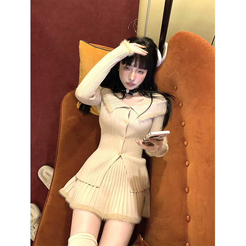 Adorable Lazy Girl Two-Piece Sweater Set with High-Waisted Pleated Skirt - Trendy Square Style Outfit for Y2K and 90s Fashion Lovers