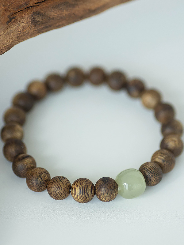 Agarwood Bracelet for Women with Yachang and Hetian Jade, Chinese Style Sandalwood Craft, Elegant Jewelry Gift