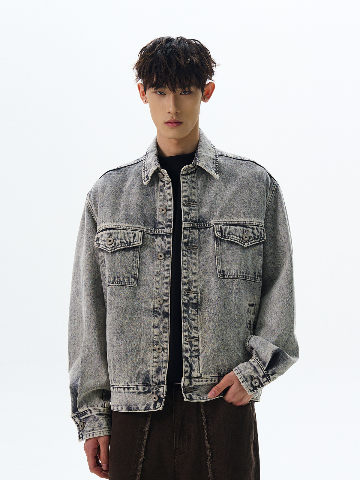 American Retro Vintage Distressed Washed Denim Jacket - Trendy Clean Fit Short Silhouette for Y2K and 90s Style Fashion