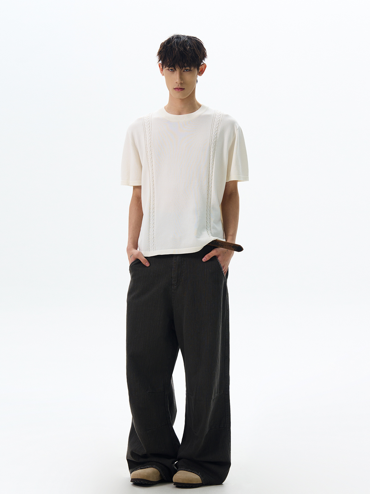 American Retro Vintage Short-Sleeve T-Shirt for Men and Women, Skin-Friendly Knit Top, Cool Casual Style American Retro Vintage Short-Sleeve T-Shirt for Men and Women, Skin-Friendly Knit Top, Cool Casual Style