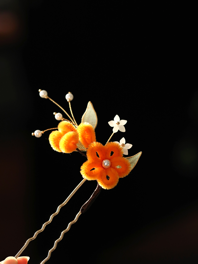 Ancient Style Floral Hairpin - Tang Dynasty Hanfu Side Bun Accessory, Imitation Velvet Butterfly Hair Clip, New Chinese Fashion Ancient Style Floral Hairpin - Tang Dynasty Hanfu Side Bun Accessory, Imitation Velvet Butterfly Hair Clip, New Chinese Fashion