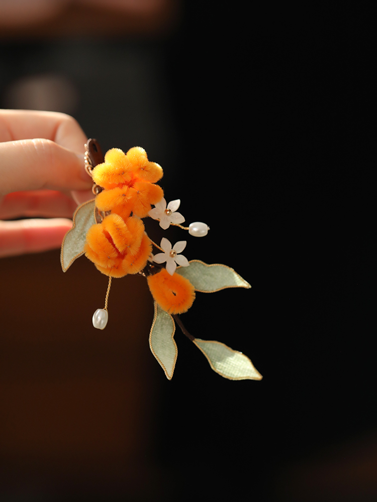 Ancient Style Floral Hairpin - Tang Dynasty Hanfu Side Bun Accessory, Imitation Velvet Butterfly Hair Clip, New Chinese Fashion Ancient Style Floral Hairpin - Tang Dynasty Hanfu Side Bun Accessory, Imitation Velvet Butterfly Hair Clip, New Chinese Fashion