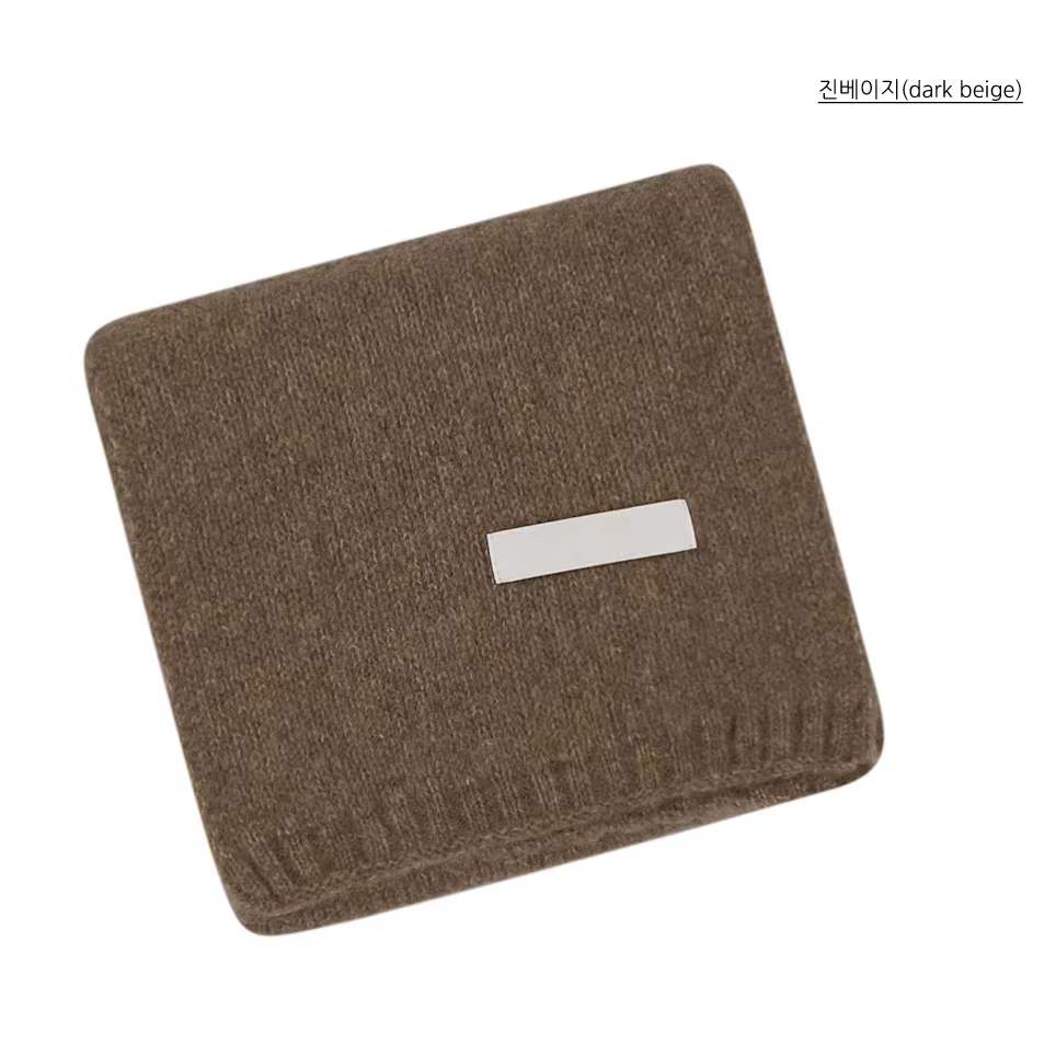 Antique White Cotton Candy Knitted Scarf for Autumn & Winter - Korean Style Wool Blend Fashion Accessory Antique White Cotton Candy Knitted Scarf for Autumn & Winter - Korean Style Wool Blend Fashion Accessory