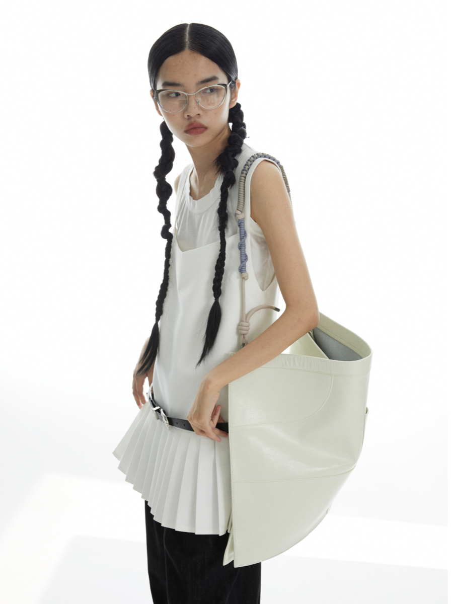 Artistic Deconstruction Geometry Leather Tote Bag - Large Capacity Fashion Bag for Stylish Everyday Use Artistic Deconstruction Geometry Leather Tote Bag - Large Capacity Fashion Bag for Stylish Everyday Use