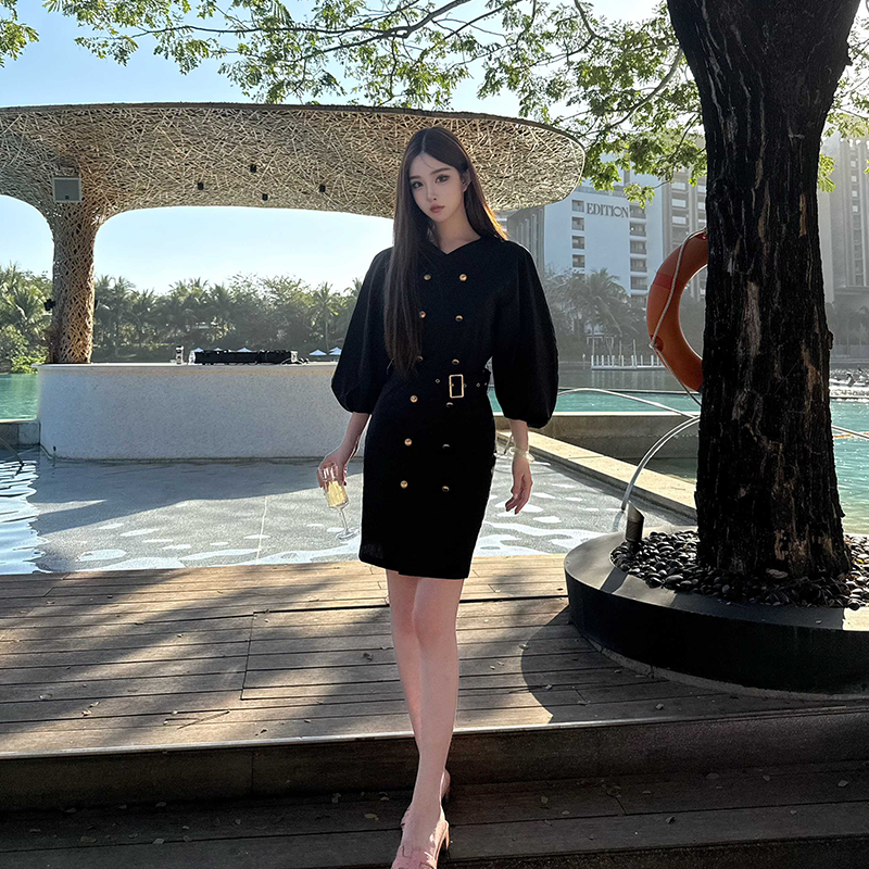 Artistic Long Sleeve Little Black Dress for Women - Hepburn Style, Unique Design, 2025 Spring/Summer Collection