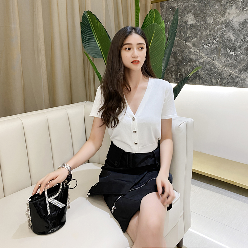 Asymmetrical Slant Hem Casual Half Skirt with Waist Belt - Trendy Summer Fashion for Women, Stylish European Design Asymmetrical Slant Hem Casual Half Skirt with Waist Belt - Trendy Summer Fashion for Women, Stylish European Design