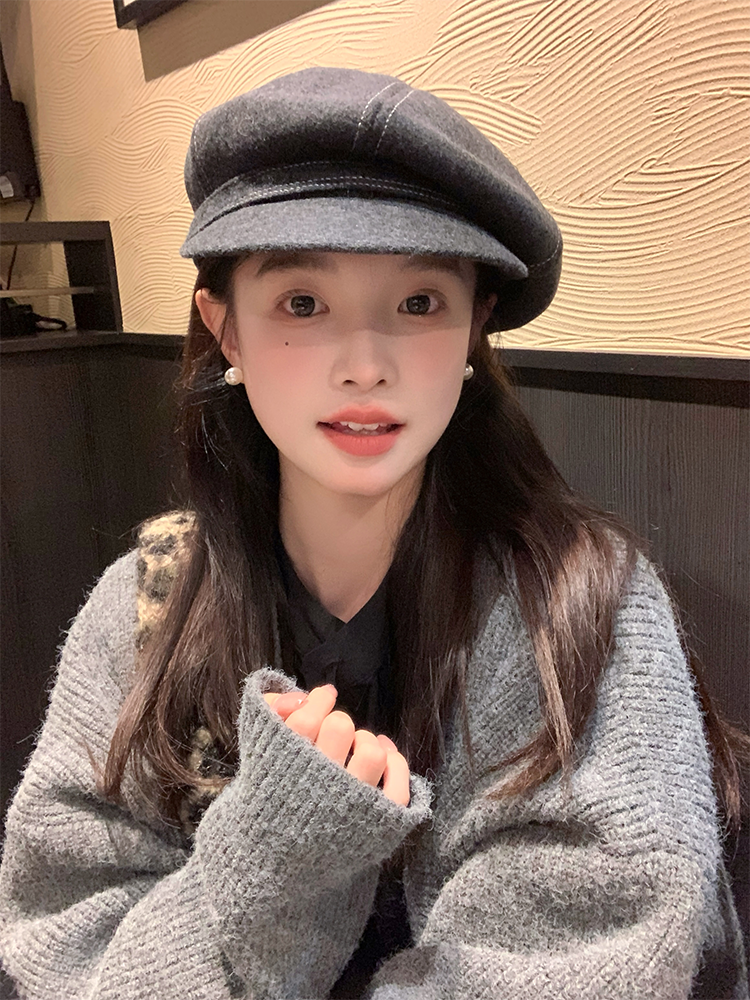 Australian Wool Beret for Women - 2025 Autumn Winter Style, Painter's Hat Brim, Flattering Face Shape, Versatile Fashion Accessory Australian Wool Beret for Women - 2025 Autumn Winter Style, Painter's Hat Brim, Flattering Face Shape, Versatile Fashion Accessory