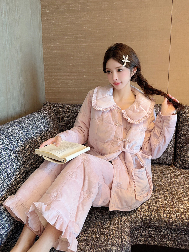 Autumn Winter Women's Thick Warm Cotton-Padded Pajama Set, Three-Layer Chinese Style Loungewear for Cozy Outdoor Wear