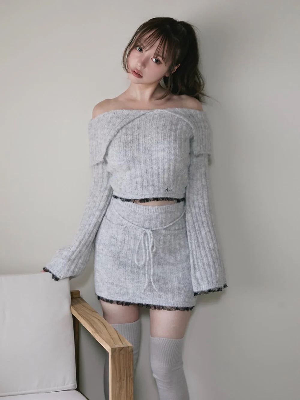 Autumn/Winter Japanese-Style Off-Shoulder Knitted Top and Skirt Set - Versatile Sweet Matching Outfit for Women Autumn/Winter Japanese-Style Off-Shoulder Knitted Top and Skirt Set - Versatile Sweet Matching Outfit for Women