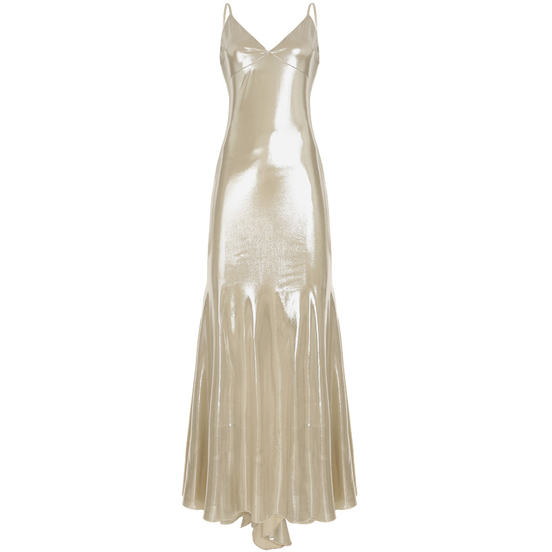 Backless Glossy Spaghetti Strap Mermaid Dress - Pleated Bodycon Floor-Length Gown for Spring and Summer Fashion