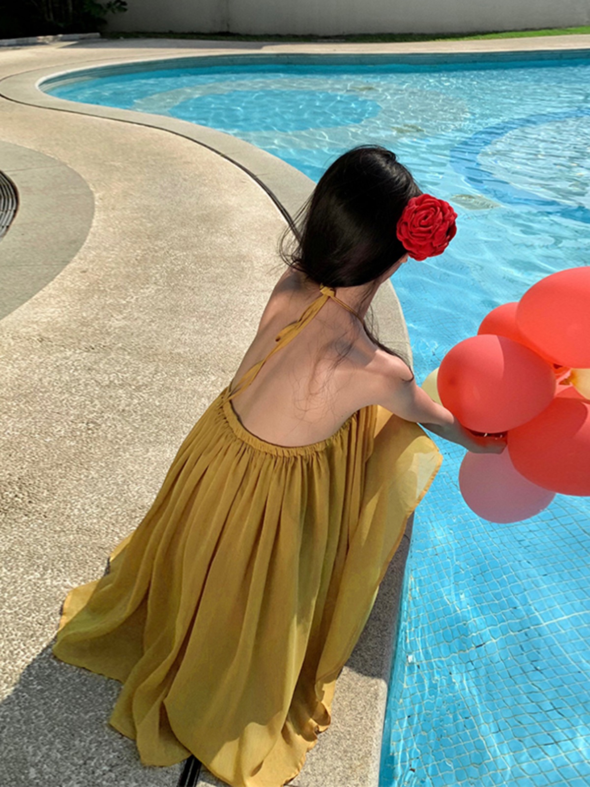 Backless Halter Chiffon Dress - Petite Beachside Short Skirt for Hot Girl Summer Vibes, Perfect for Sanya Vacation Backless Halter Chiffon Dress - Petite Beachside Short Skirt for Hot Girl Summer Vibes, Perfect for Sanya Vacation