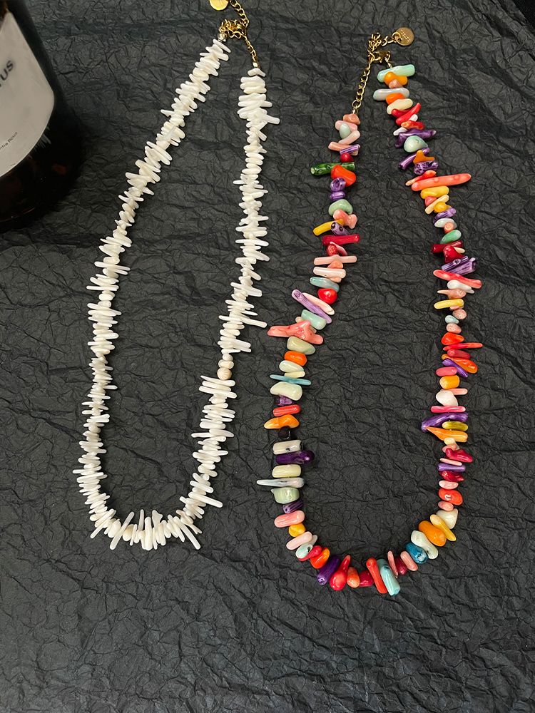 Baroque Necklace for Women - Bohemian Vacation Style Clavicle Chain, Versatile European & American Niche Design Accessory Baroque Necklace for Women - Bohemian Vacation Style Clavicle Chain, Versatile European & American Niche Design Accessory