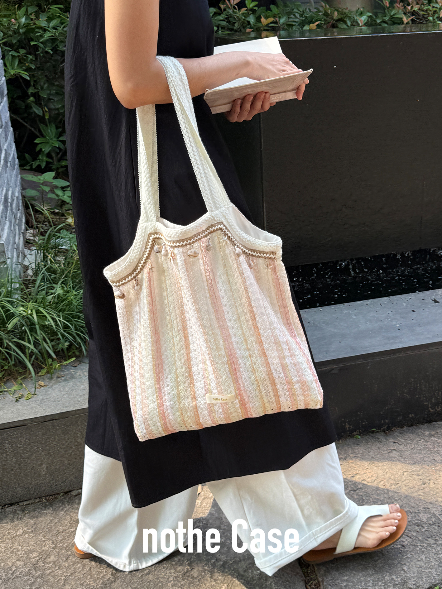 Beach Shell Vacation Canvas Tote Bag - Striped Single Shoulder Bag for Summer Travel