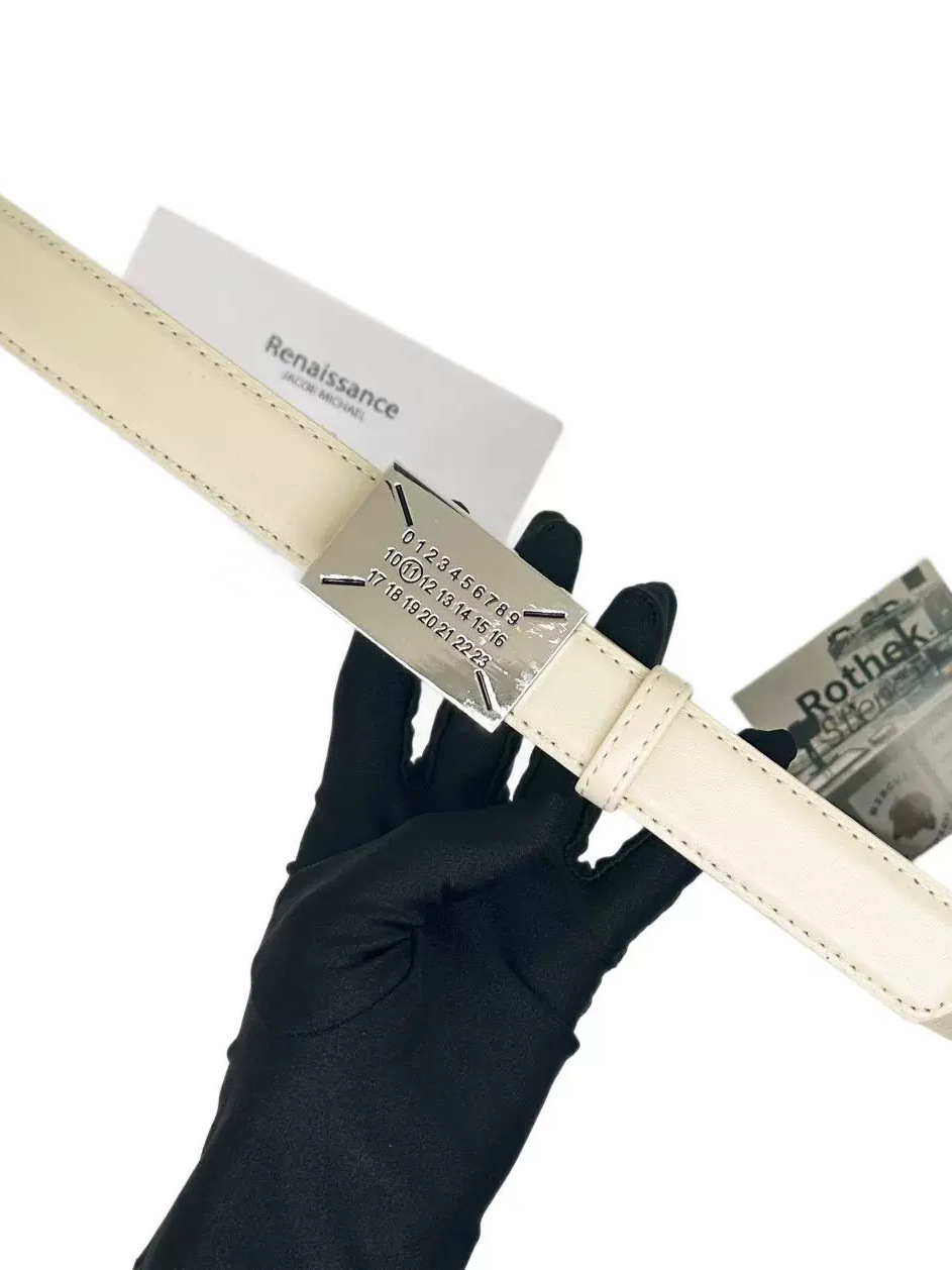 Black Decorative Jeans Belt with Flat Buckle - Simple Versatile Korean Style for Trendy Fashion Black Decorative Jeans Belt with Flat Buckle - Simple Versatile Korean Style for Trendy Fashion