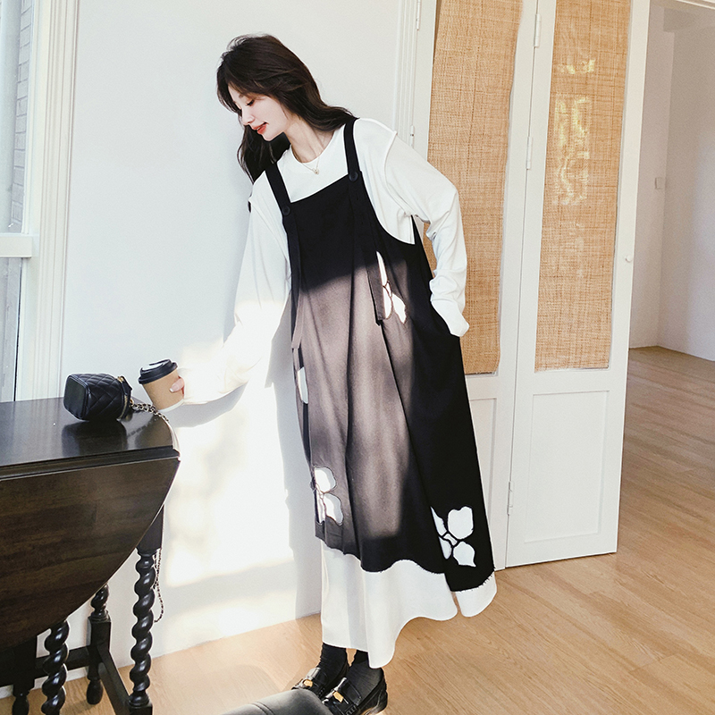 Black Hollow Flower Strap Dress Fashion Set - Long Sleeve T-Shirt Two-Piece for Spring 2025, Gentle Y2K Style