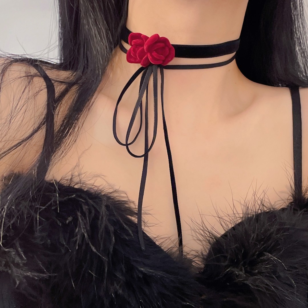 Black Lace-Up Rose Necklace Choker for Women - Vintage Style Collarbone Chain Jewelry, Sweet Cool Hot Girl Accessory