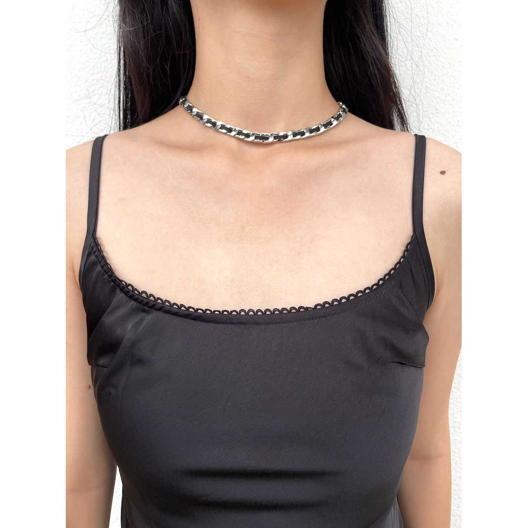 Black Woven Thread Metal Texture T-Shirt Necklace - Summer Versatile Punk Minimalist Collarbone Chain Jewelry