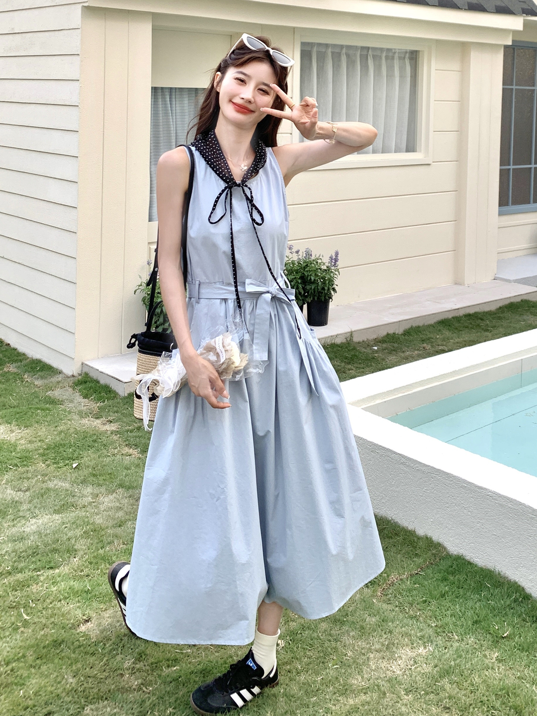 Blue Korean-Style Lace-Up Dress for Women - Stylish Casual Summer 2025 Tank Dress with Temperament Design, Age-Reducing Look Blue Korean-Style Lace-Up Dress for Women - Stylish Casual Summer 2025 Tank Dress with Temperament Design, Age-Reducing Look