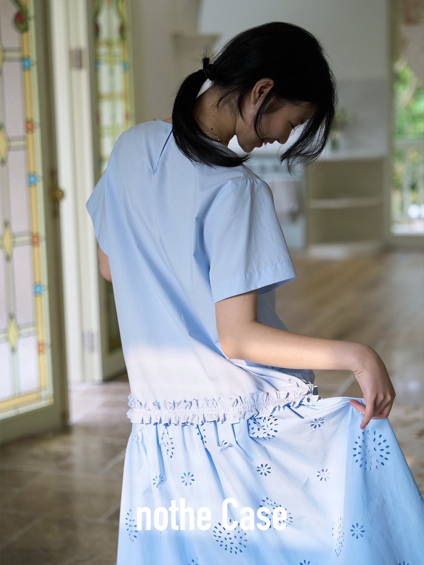 Blue Lace Short-Sleeve Top with Shoulder Pleats and Round Neck - Feminine Basic Shirt for Y2K and Korean Style Fashion Blue Lace Short-Sleeve Top with Shoulder Pleats and Round Neck - Feminine Basic Shirt for Y2K and Korean Style Fashion
