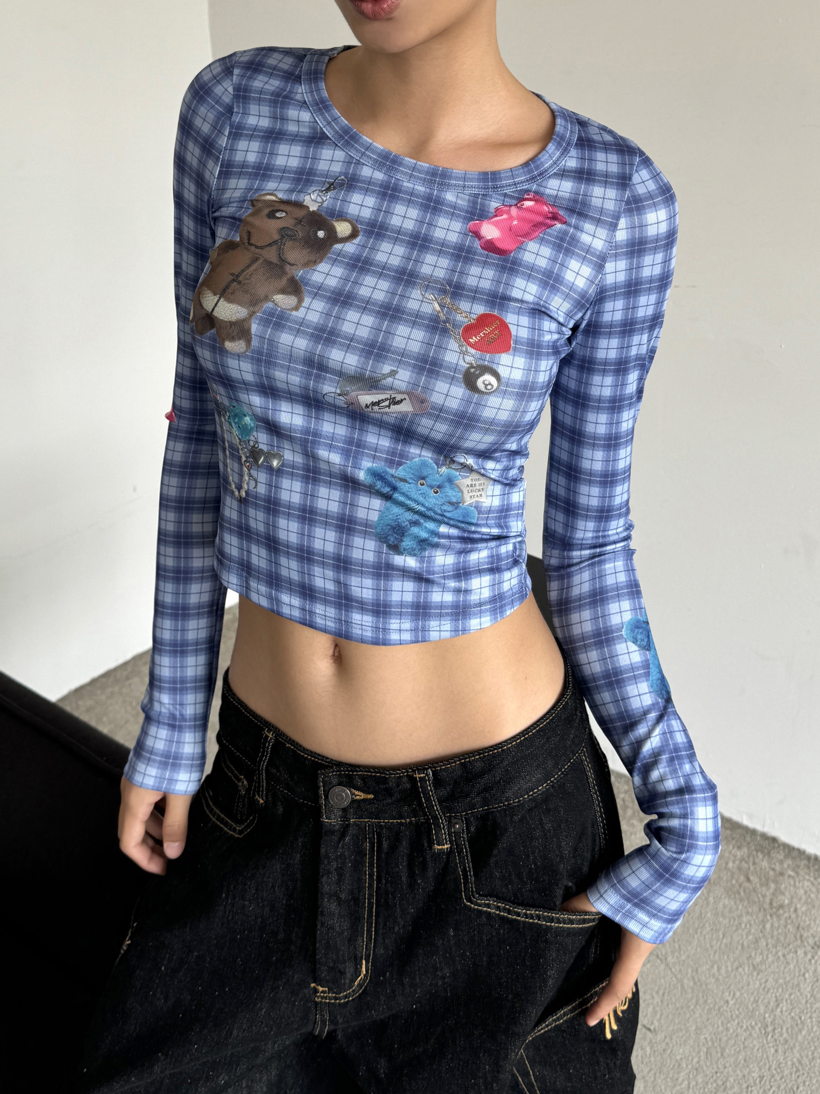 Blue Plaid Long Sleeve T-Shirt with Cute Bear Print, Slim Fit Summer Style for a Spicy Heat Look