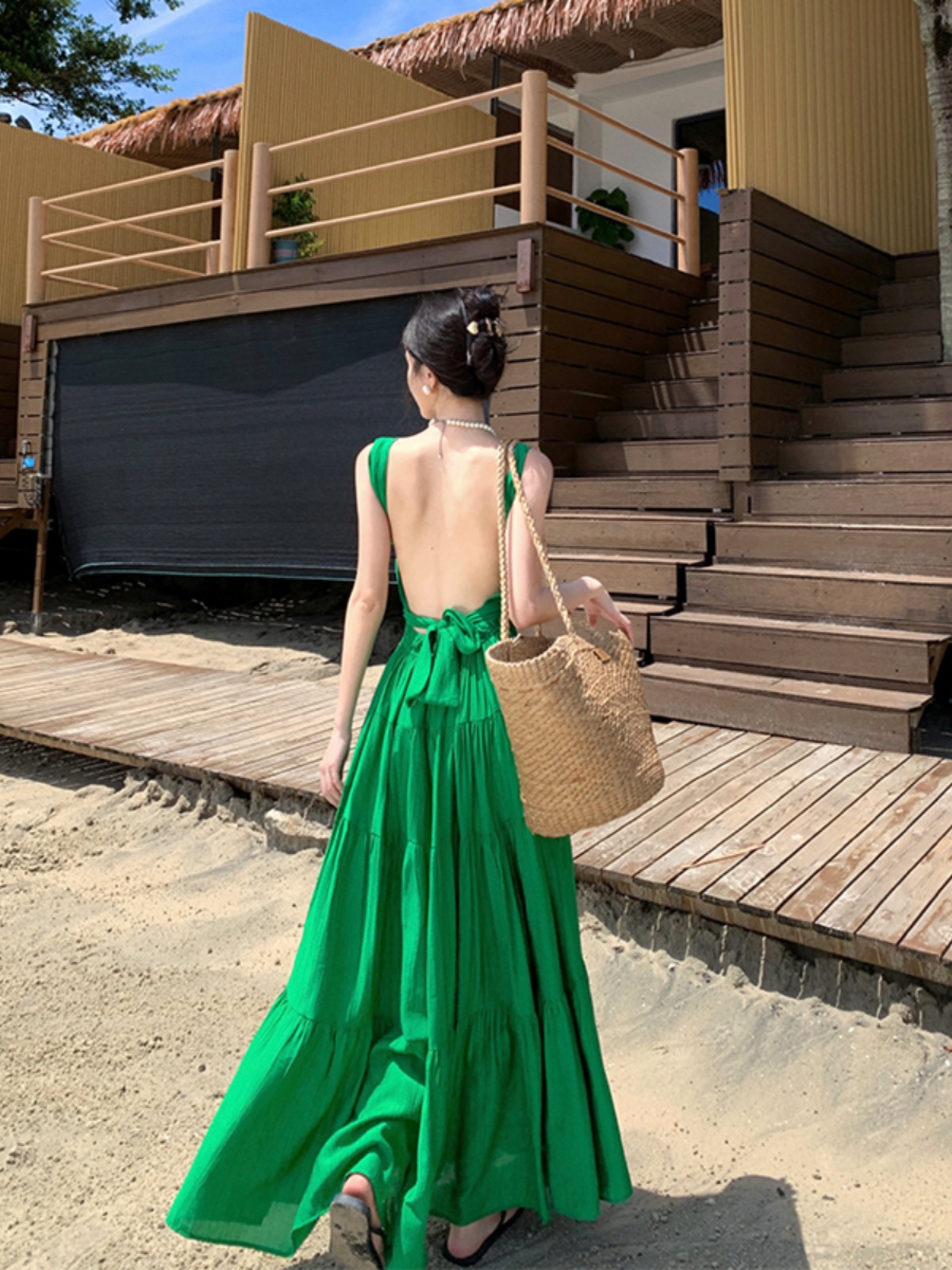 Bohemian Green Backless Long Dress for Seaside Vacation - Beachy Style Perfect for Summer and 90s Vibes Bohemian Green Backless Long Dress for Seaside Vacation - Beachy Style Perfect for Summer and 90s Vibes