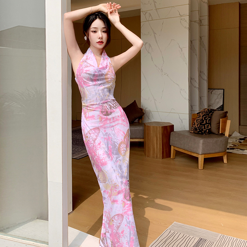 Bohemian Halter Backless Long Beach Skirt Dress for Women - Summer Seaside Vacation Style Bohemian Halter Backless Long Beach Skirt Dress for Women - Summer Seaside Vacation Style