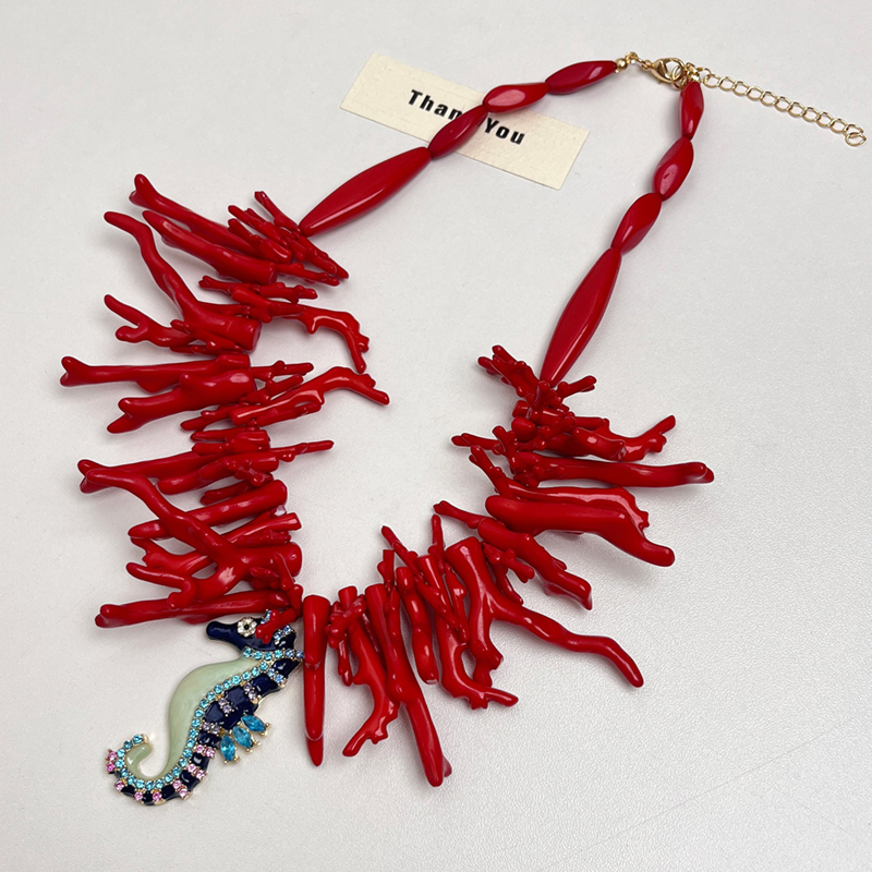 Bohemian Style Red Coral Necklace with Seahorse Pendant for Women - 2025 European and American Fashion Trend Bohemian Style Red Coral Necklace with Seahorse Pendant for Women - 2025 European and American Fashion Trend