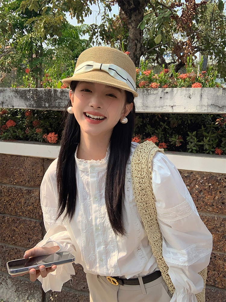 Bowknot Straw Sun Hat for Women - Versatile Duckbill Cap, Summer 2025 Style, Flattering Design for a Smaller Face Bowknot Straw Sun Hat for Women - Versatile Duckbill Cap, Summer 2025 Style, Flattering Design for a Smaller Face