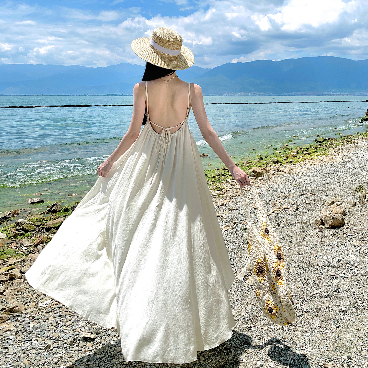 Bright Island Style Backless Dress with Irregular Lace Splicing and Spaghetti Straps, Perfect for Seaside Vacation