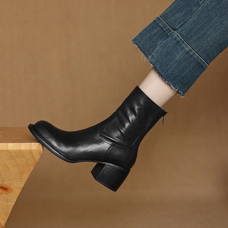 British Style Genuine Leather Chunky Heel Round Toe Ankle Boots for Women with Back Zipper - Martin Boots for Autumn & Winter Fashion British Style Genuine Leather Chunky Heel Round Toe Ankle Boots for Women with Back Zipper - Martin Boots for Autumn & Winter Fashion