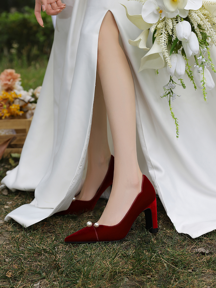 Burgundy Velvet Chunky Heel Wedding Shoes for Brides - Dual-Use, Comfortable High-End Toast High Heels for Wedding Dress
