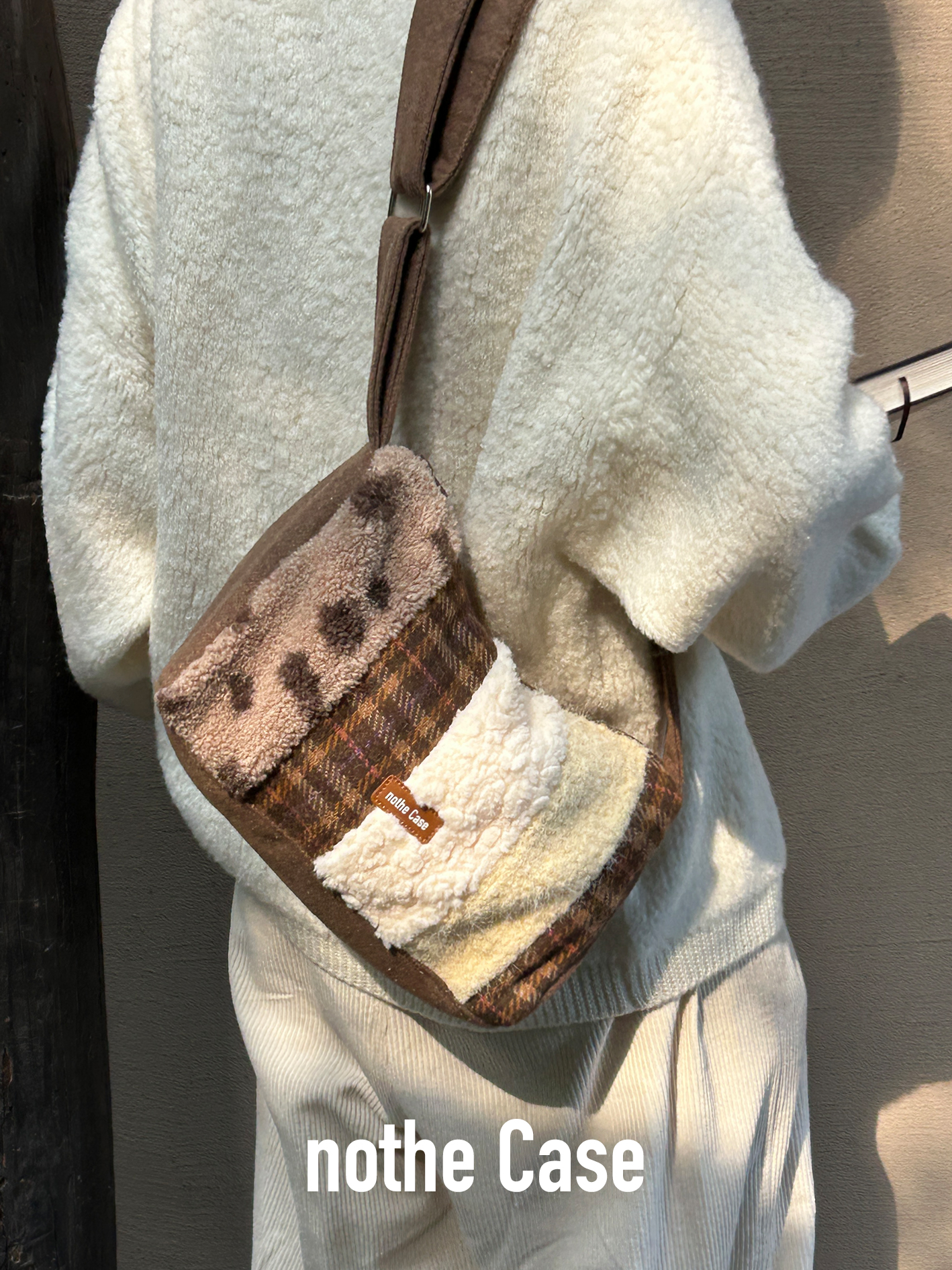 Butter Brown Plush Splicing Crossbody Tote Bag - Large Capacity Canvas Bag for Autumn Winter Style